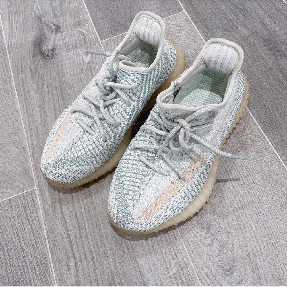 ❌SOLD❌Yeezy Boost 350 V2 Cloud White Non-Reflective - Picture 6 of 8